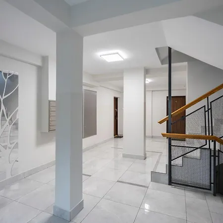 Apartmán Spacious 4-bedroom By Renters